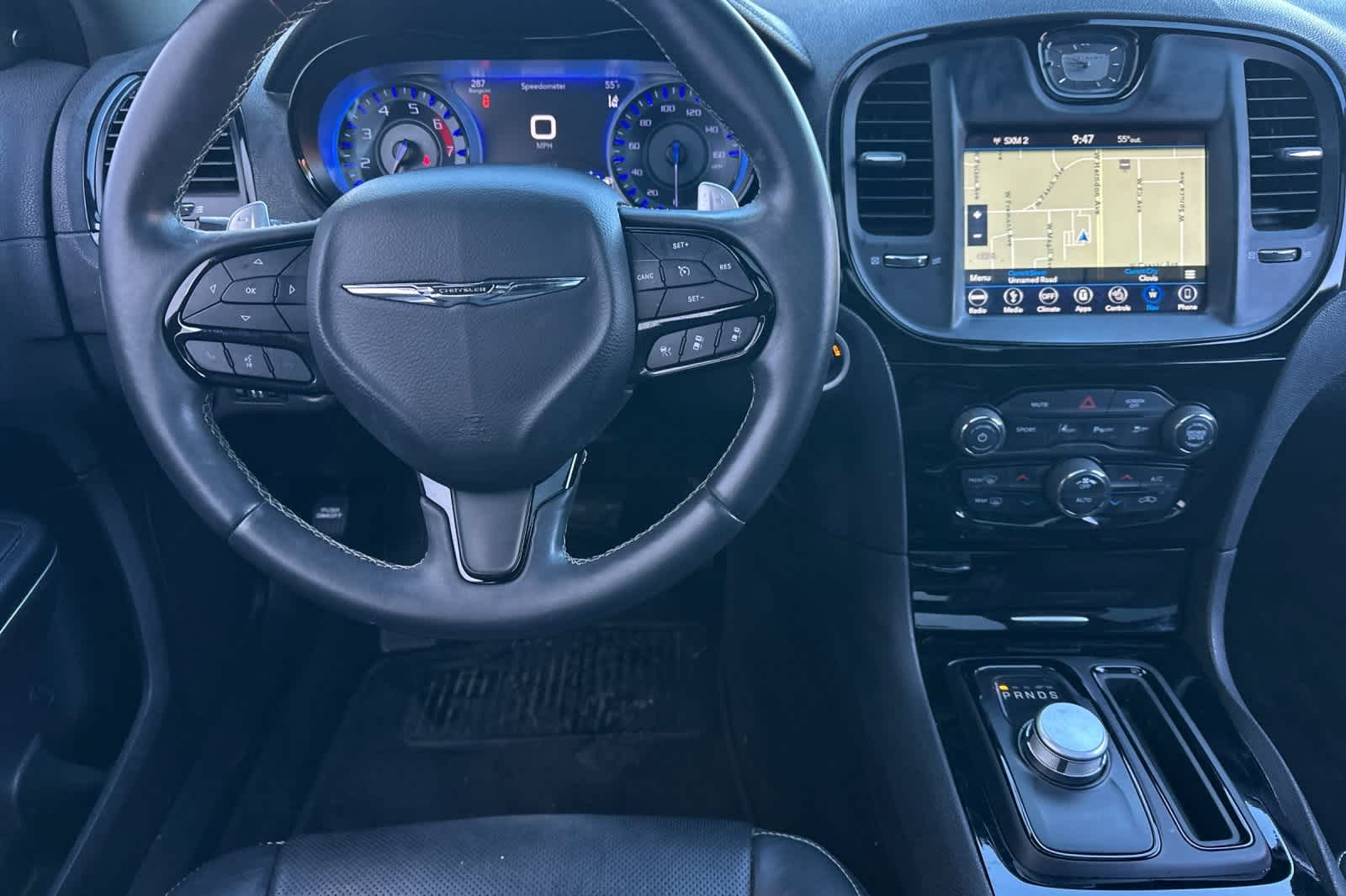 Thumbnail: 2018 Chrysler 300 - 17