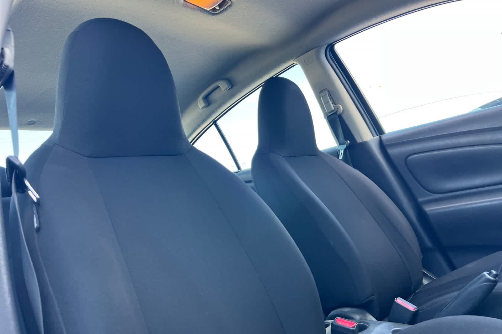 Thumbnail: 2015 Nissan Versa - 19