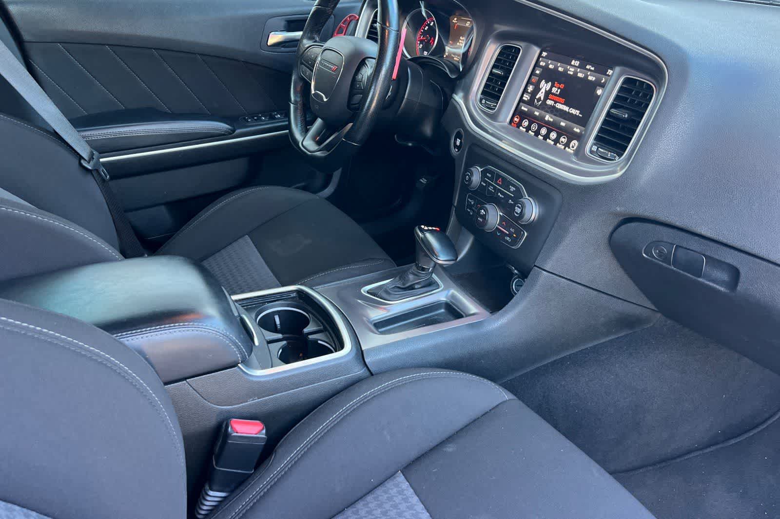 Thumbnail: 2022 Dodge Charger - 17