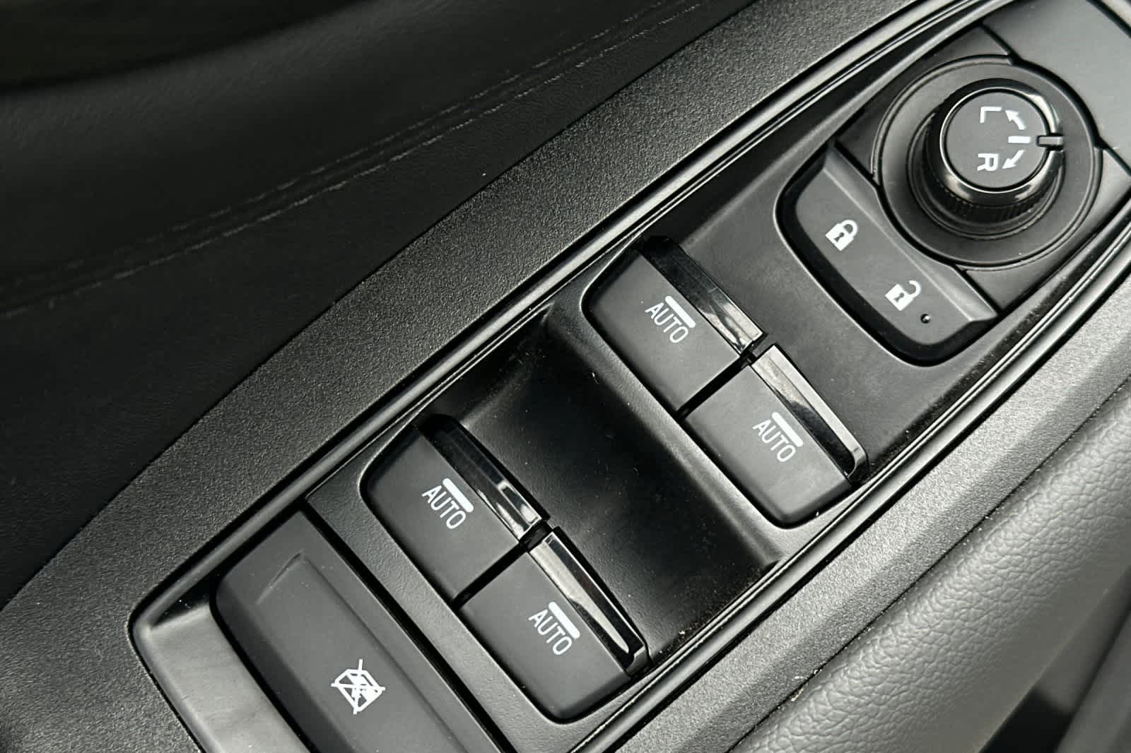 Thumbnail: 2025 Subaru Outback - 16