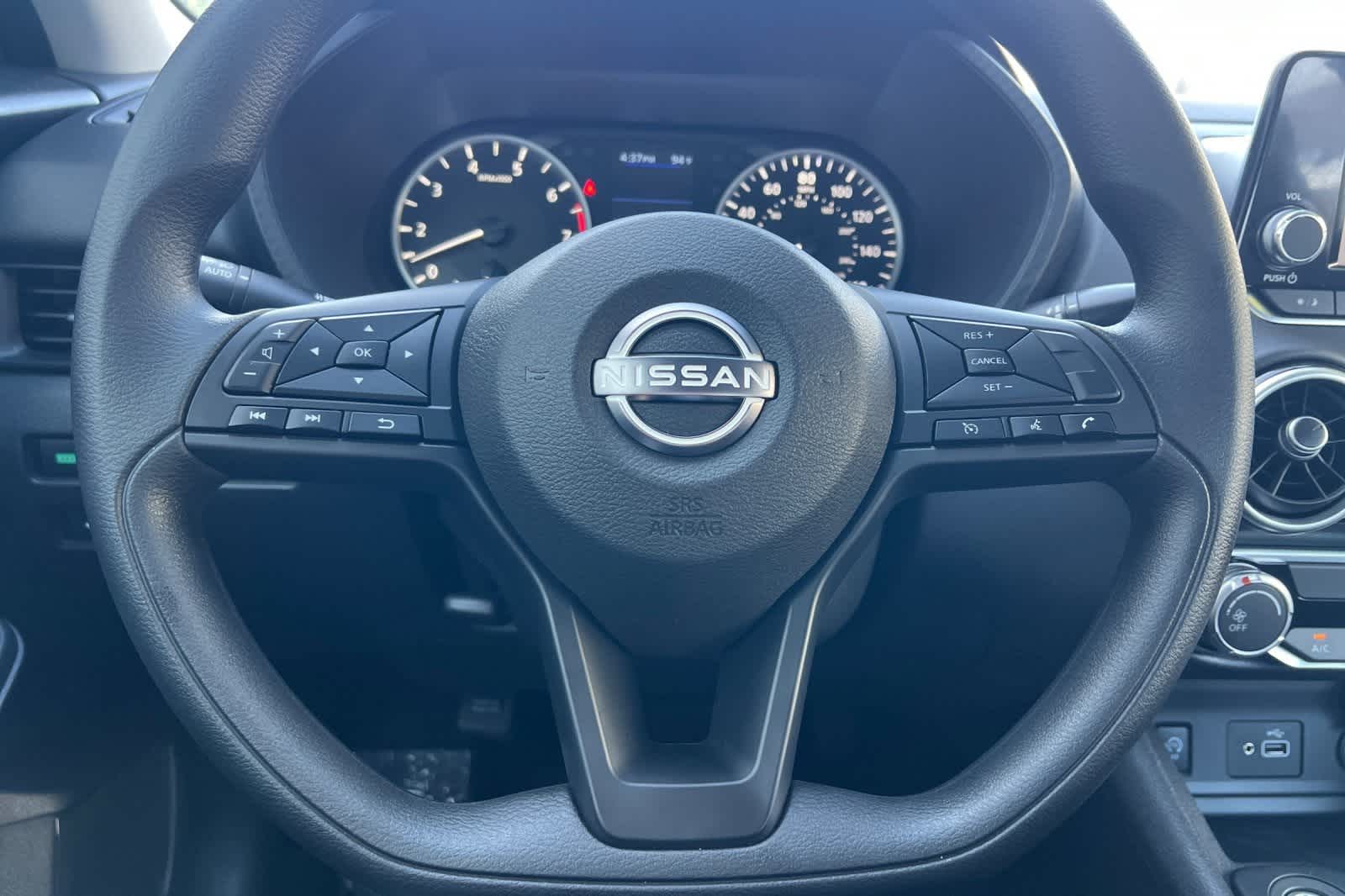 Thumbnail: 2025 Nissan Sentra - 25