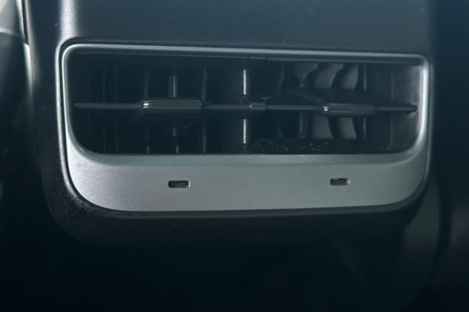 Thumbnail: 2022 Tesla Model Y - 15