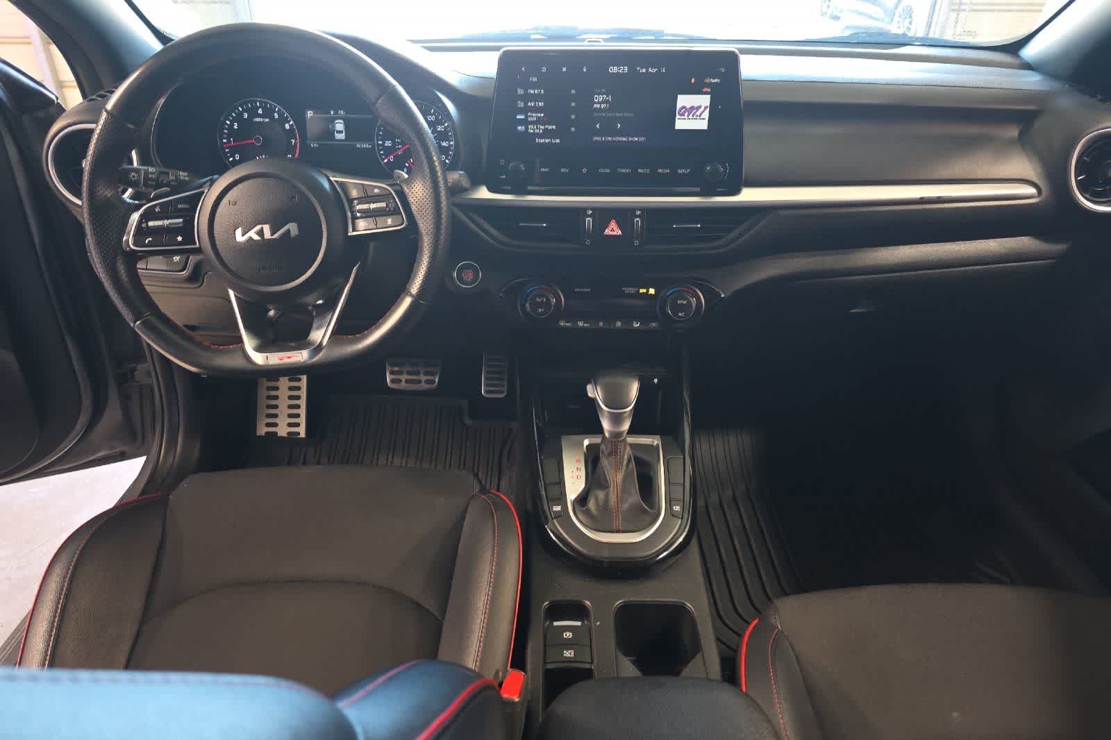 Thumbnail: 2023 Kia Forte - 4