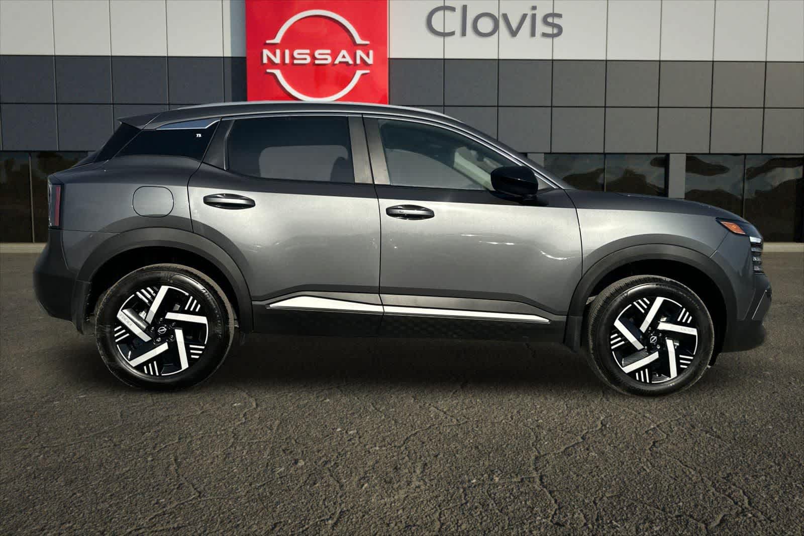 Thumbnail: 2026 Nissan Kicks - 9