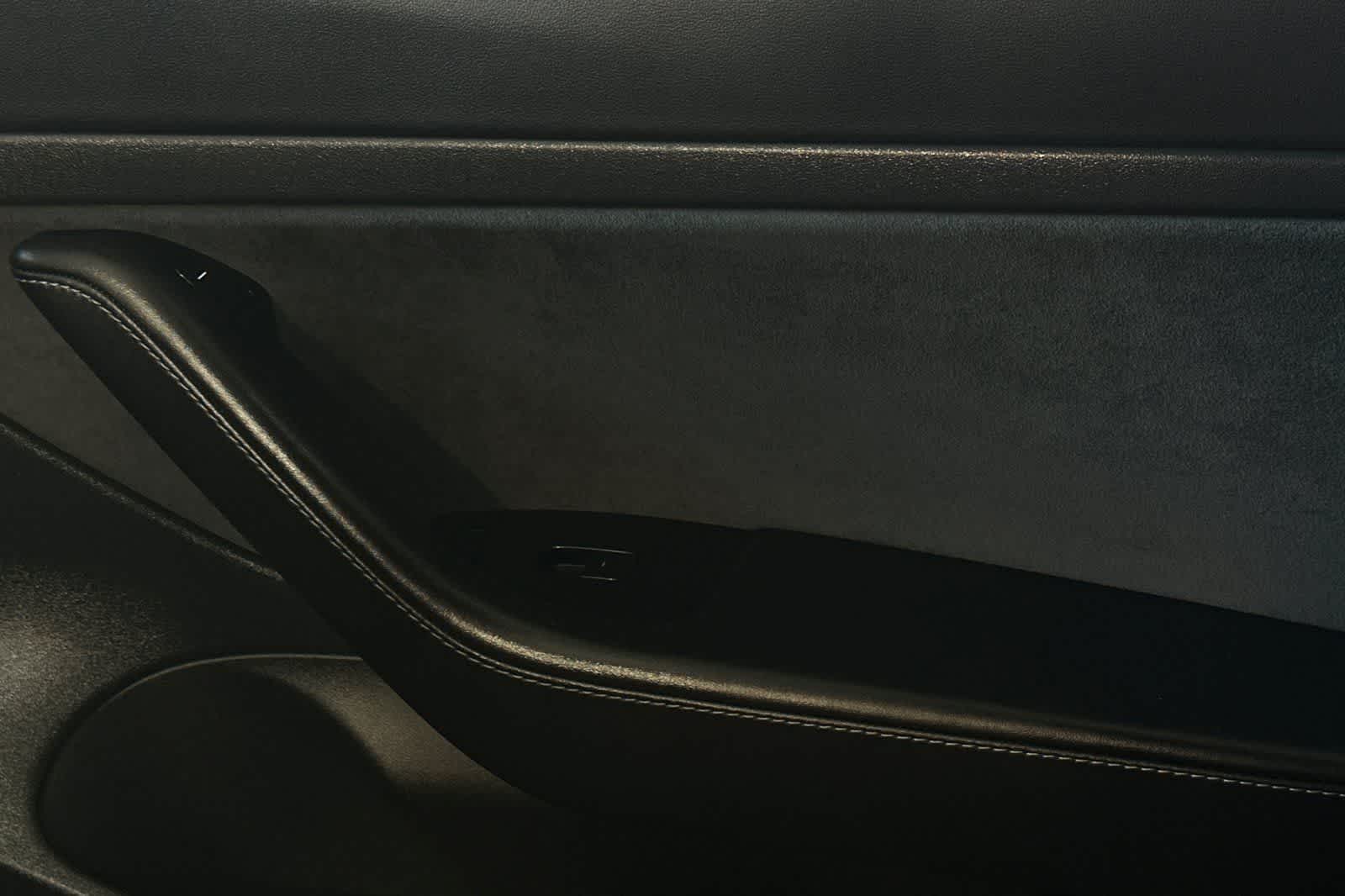 Thumbnail: 2020 Tesla Model 3 - 20