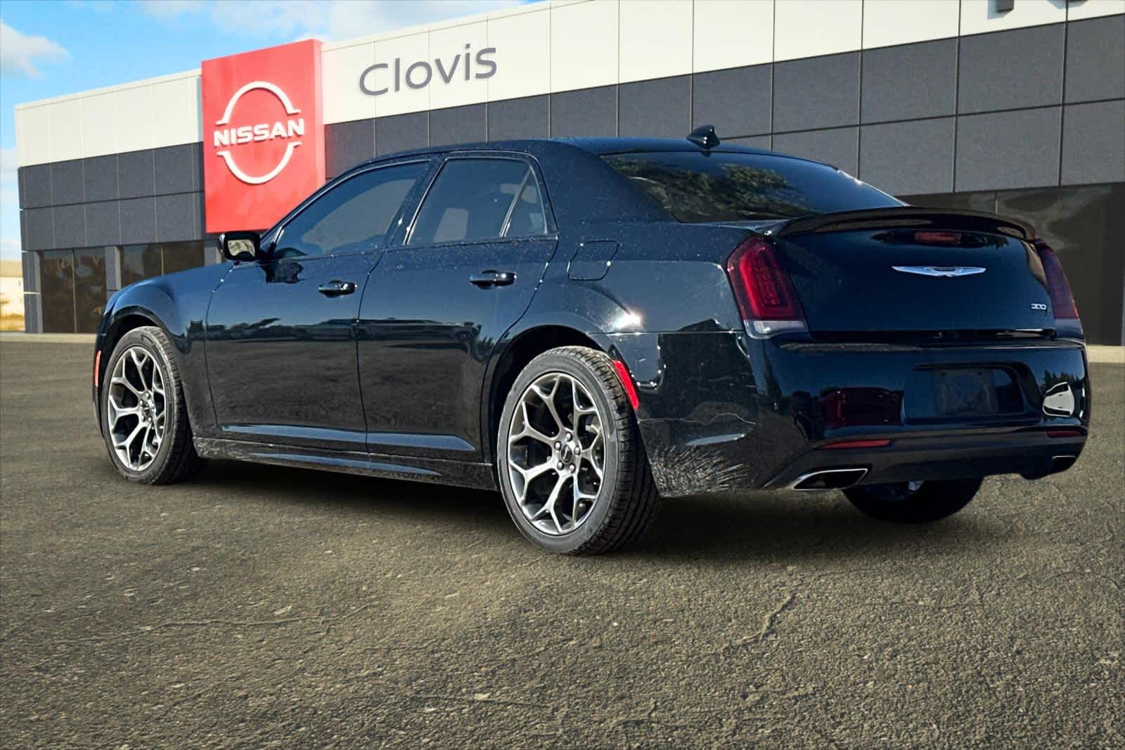 Thumbnail: 2018 Chrysler 300 - 7