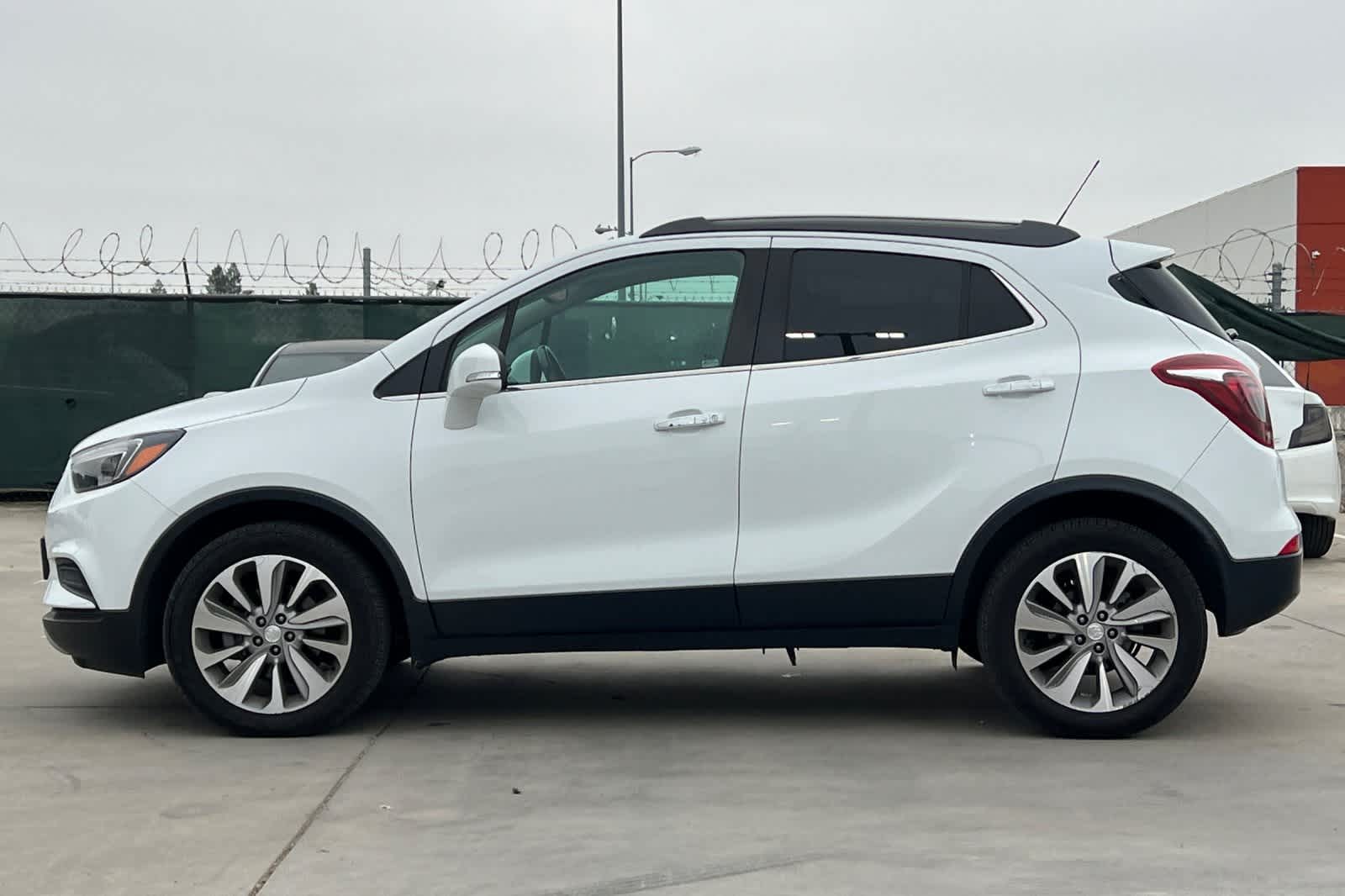 Thumbnail: 2019 Buick Encore - 6