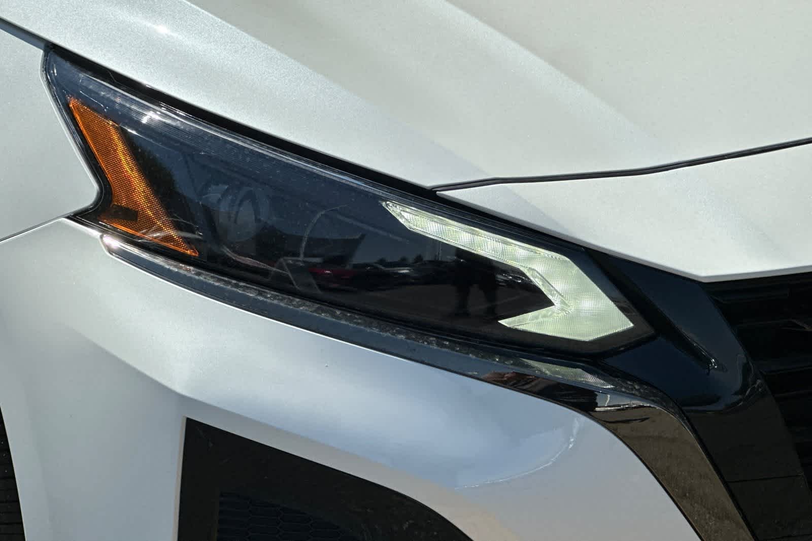 Thumbnail: 2025 Nissan Altima - 30