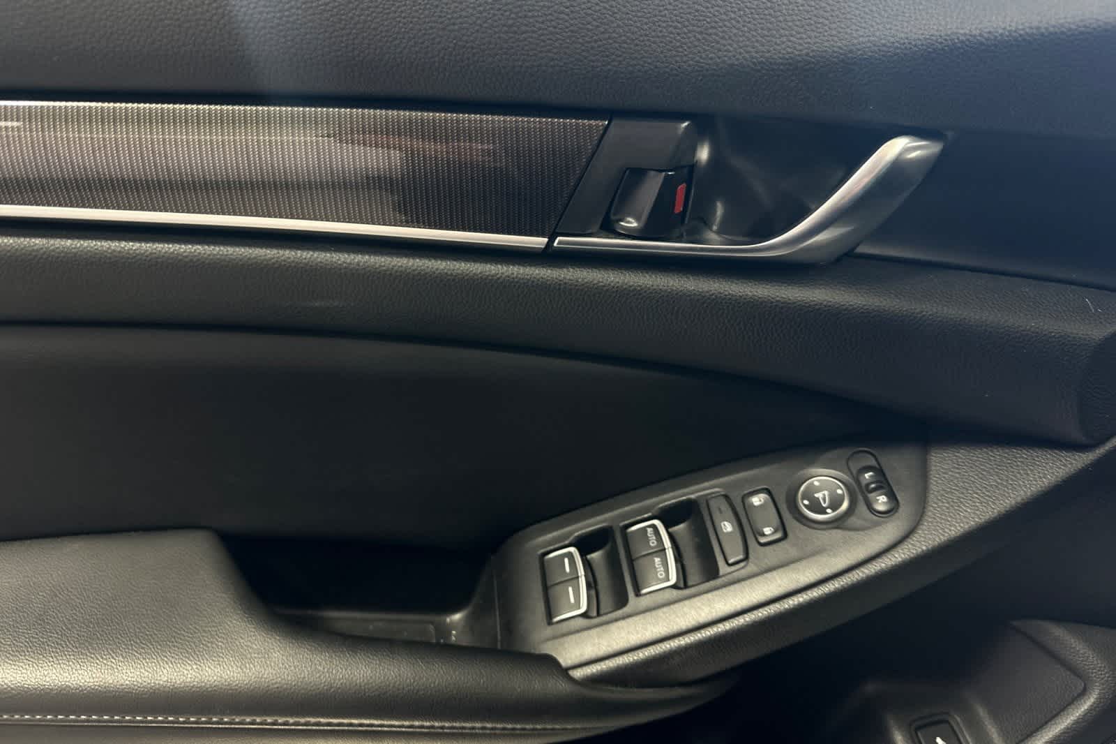 Thumbnail: 2021 Honda Accord - 15