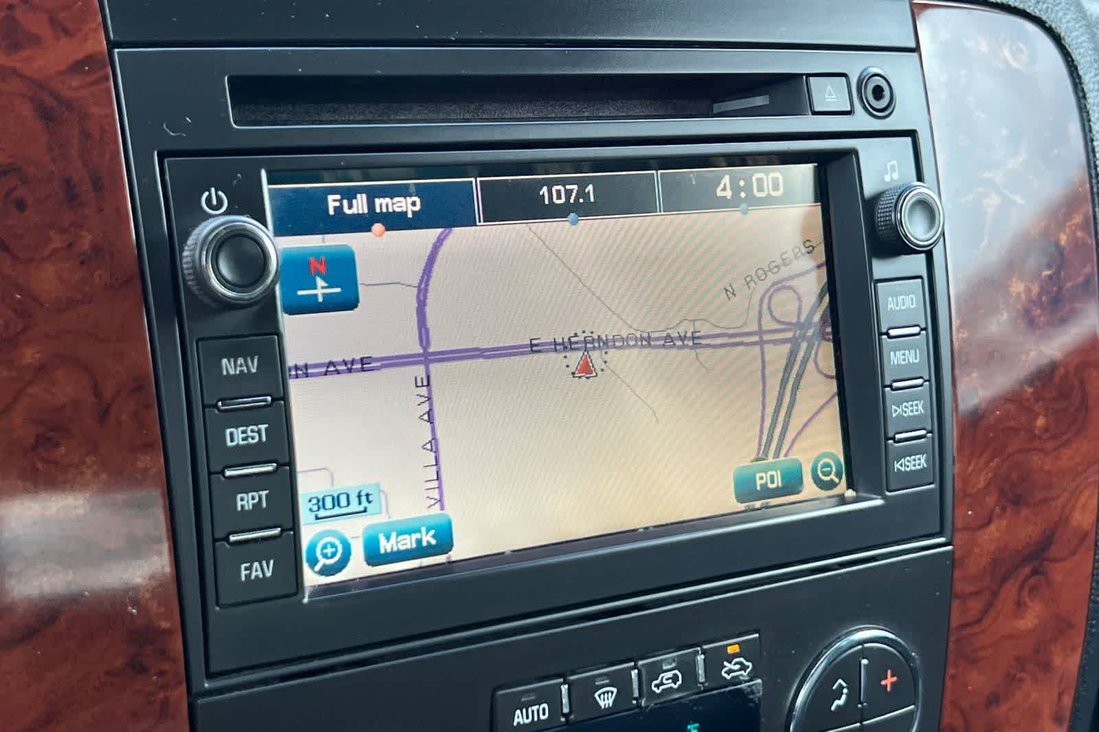 Thumbnail: 2012 Chevrolet Avalanche 1500 - 22