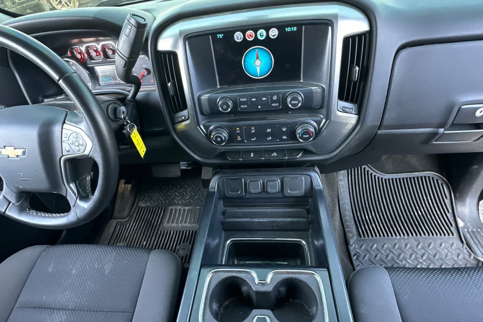 Thumbnail: 2017 Chevrolet Silverado 1500 - 4