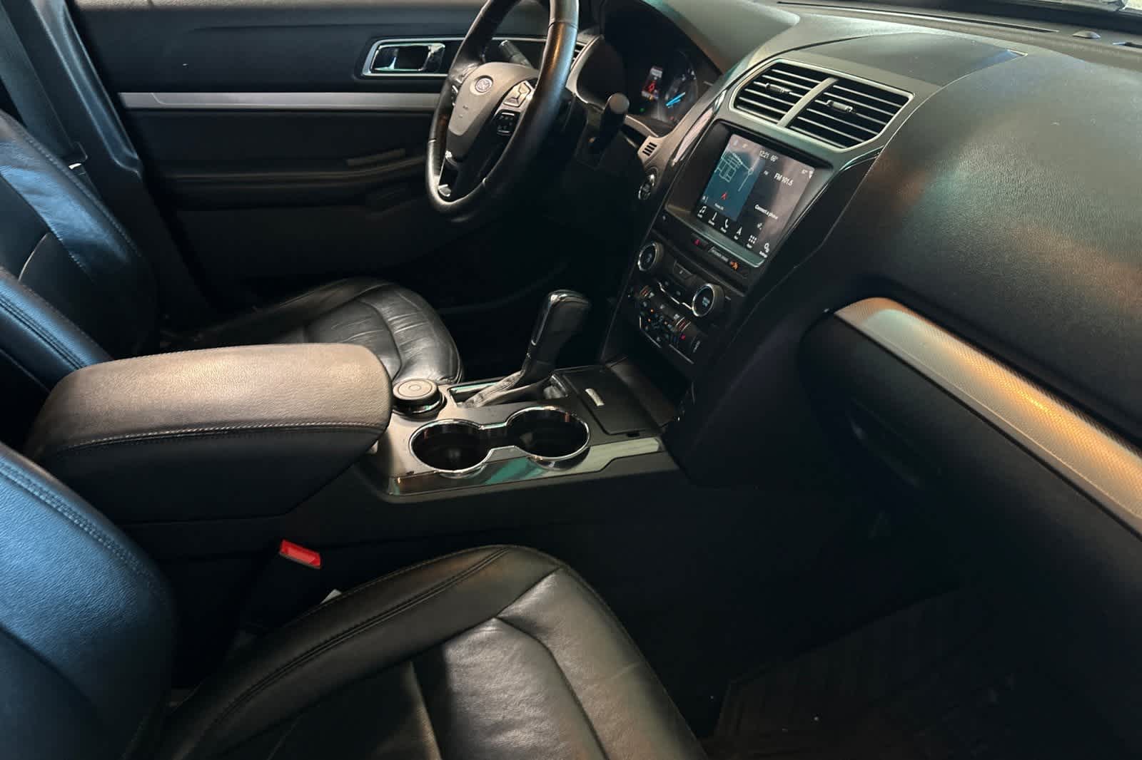 Thumbnail: 2017 Ford Explorer - 19