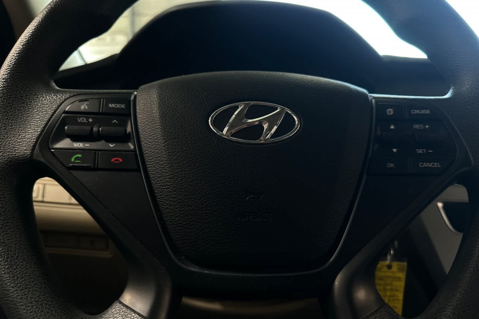 Thumbnail: 2015 Hyundai Sonata - 23