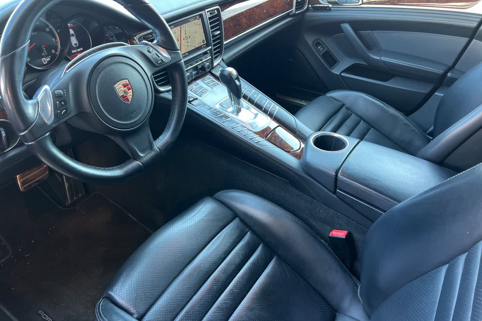 Thumbnail: 2013 Porsche Panamera - 14