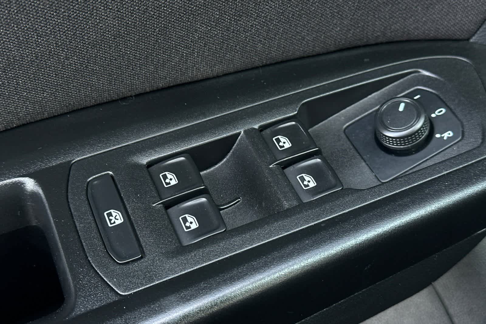 Thumbnail: 2021 Volkswagen Atlas - 14