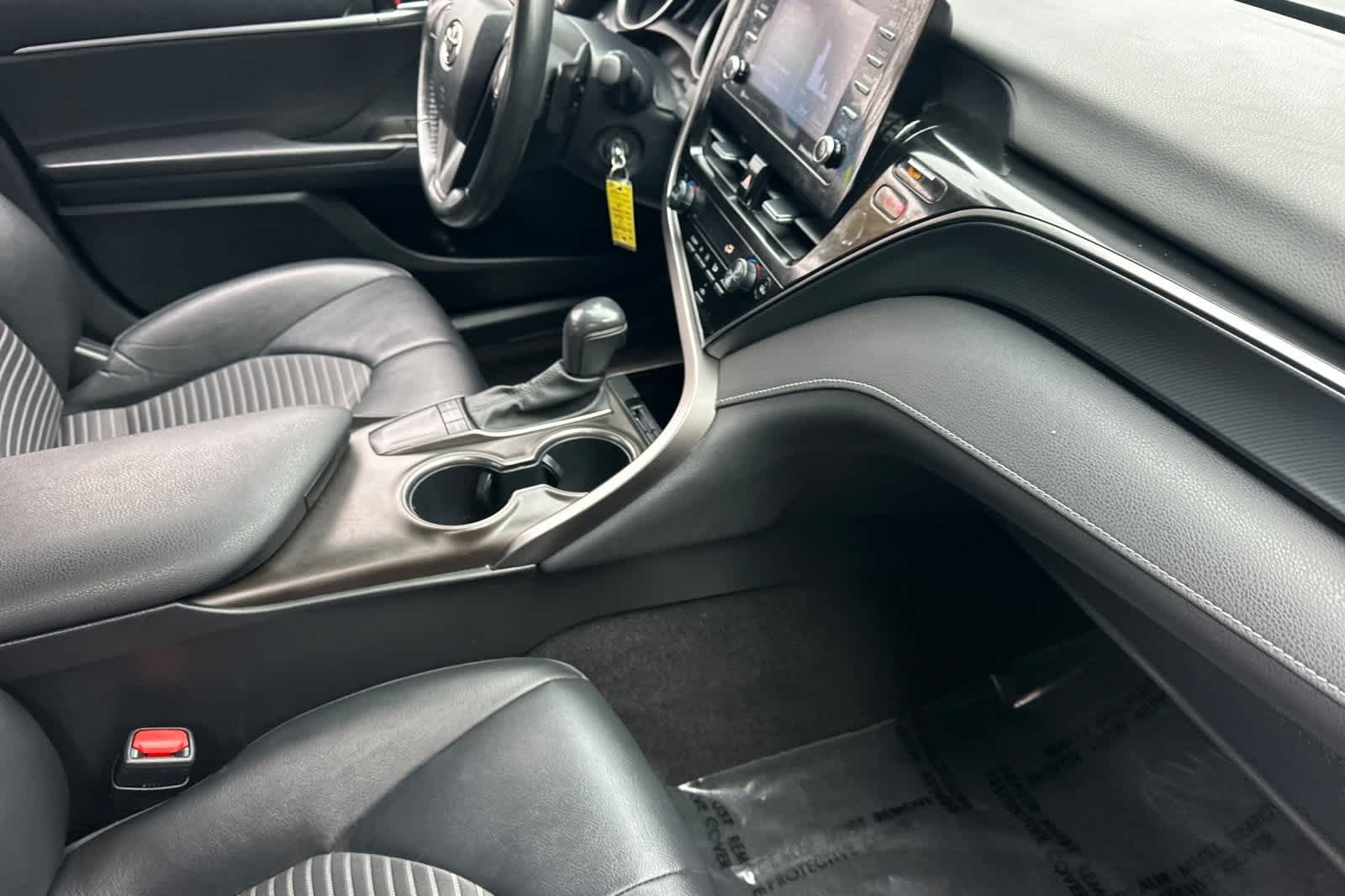 Thumbnail: 2023 Toyota Camry - 17