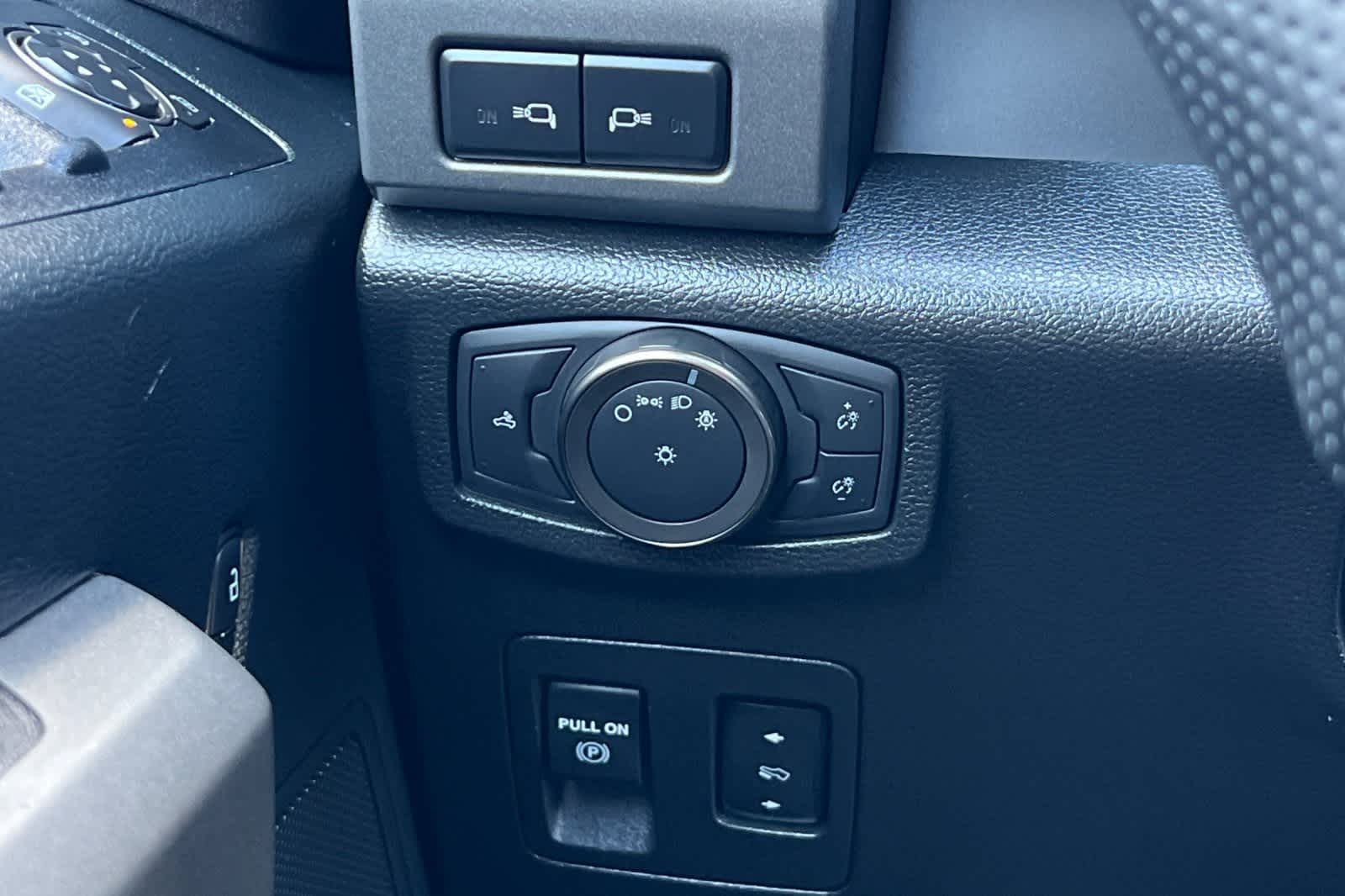 Thumbnail: 2020 Ford F-150 - 30