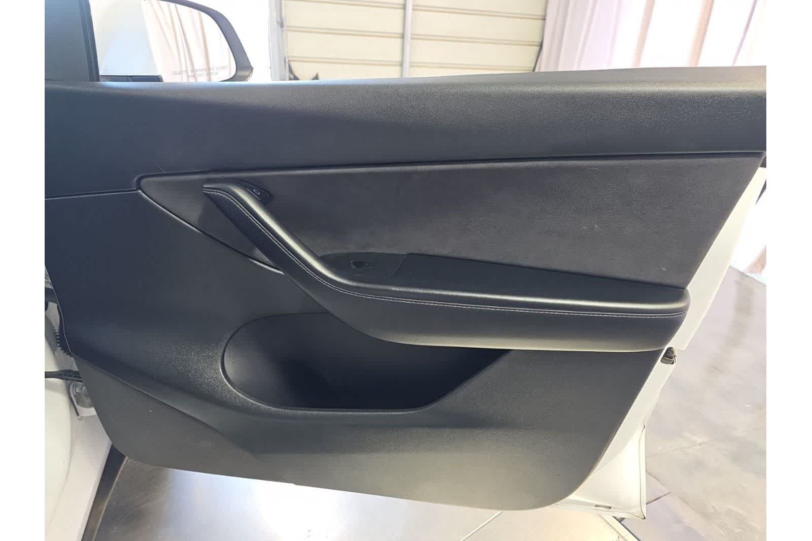 Thumbnail: 2021 Tesla Model Y - 15