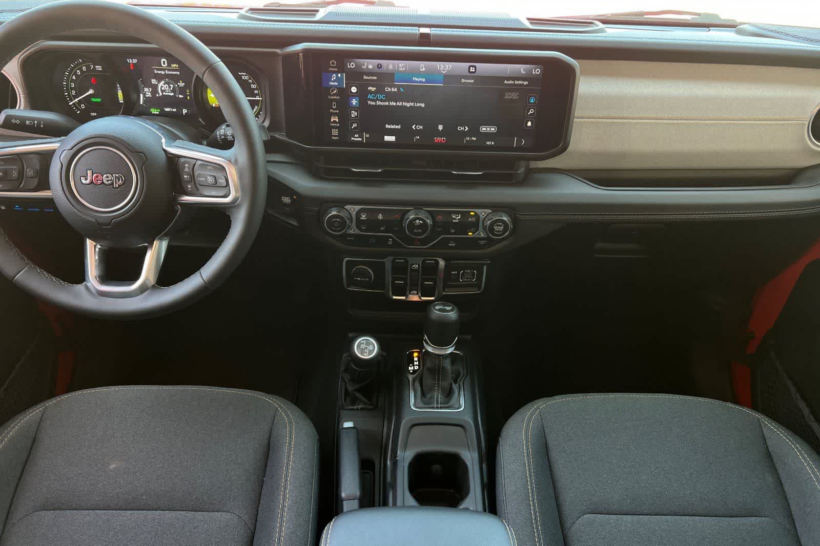 Thumbnail: 2025 Jeep Wrangler - 4