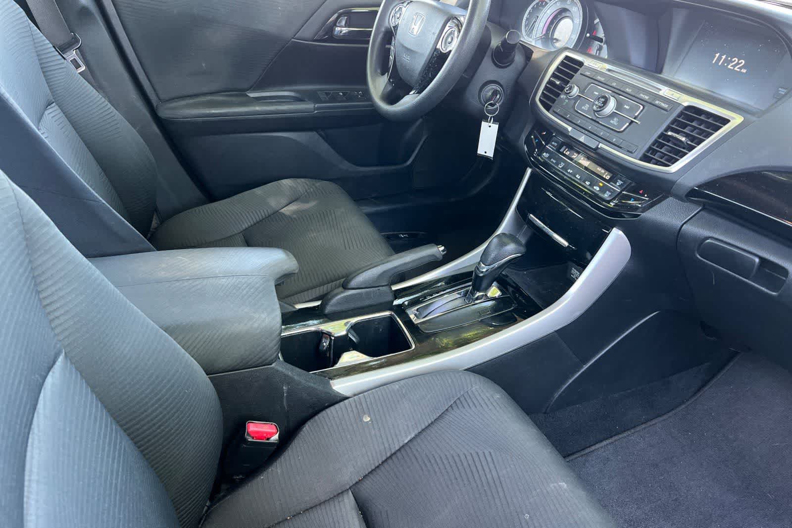 Thumbnail: 2016 Honda Accord - 17