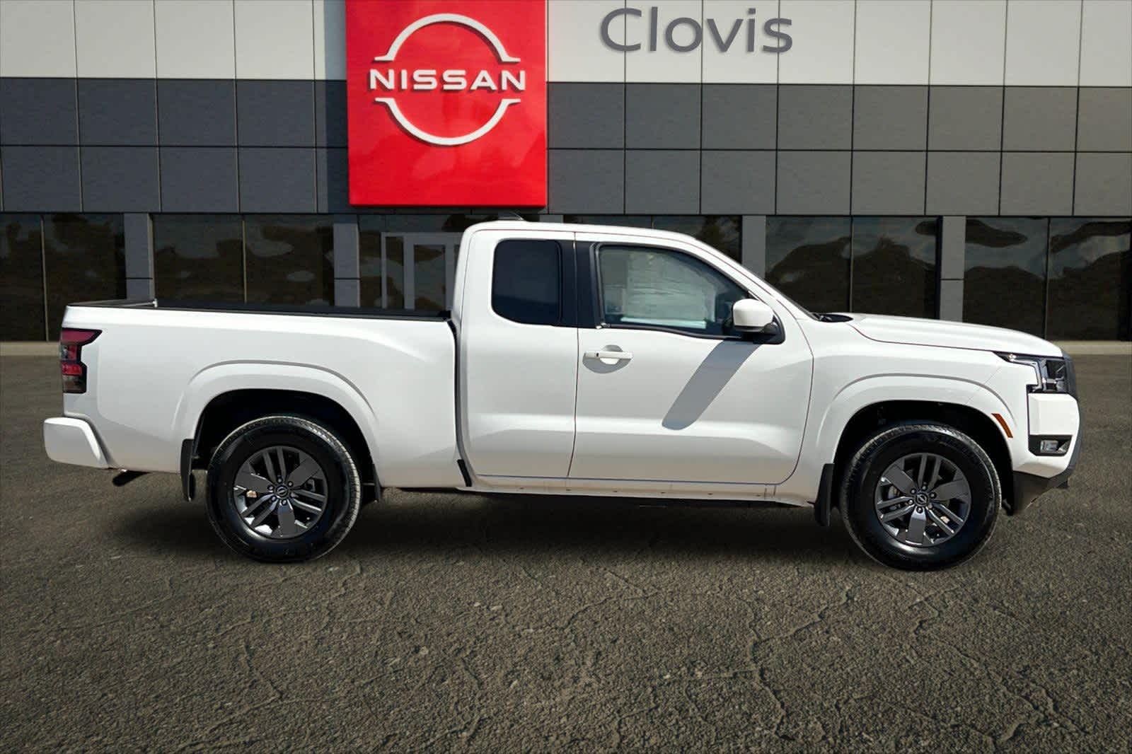 Thumbnail: 2025 Nissan Frontier - 8