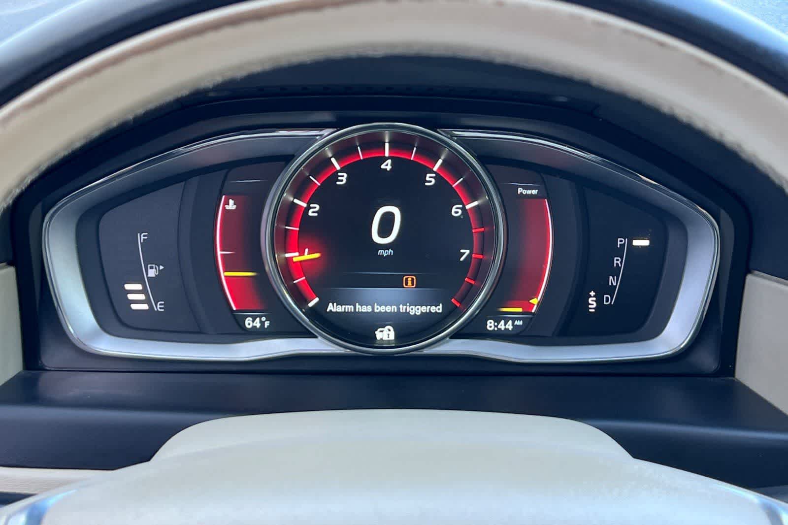 Thumbnail: 2015 Volvo S80 - 26