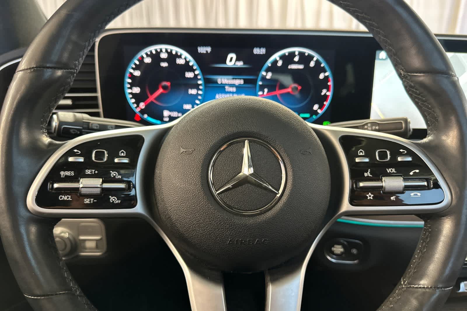 Thumbnail: 2020 Mercedes-Benz GLS - 27