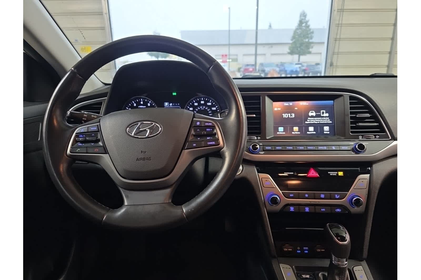 Thumbnail: 2017 Hyundai Elantra - 13