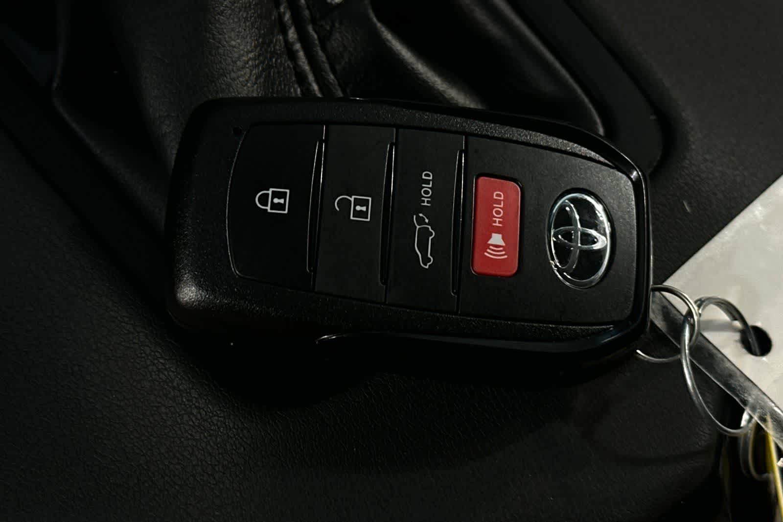 Thumbnail: 2024 Toyota Venza - 27