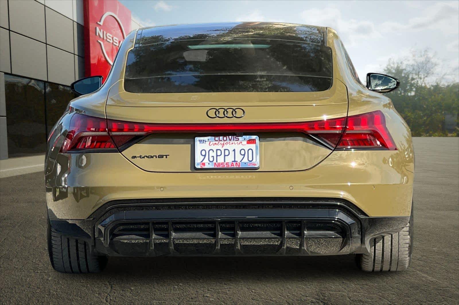 Thumbnail: 2023 Audi e-tron GT - 8