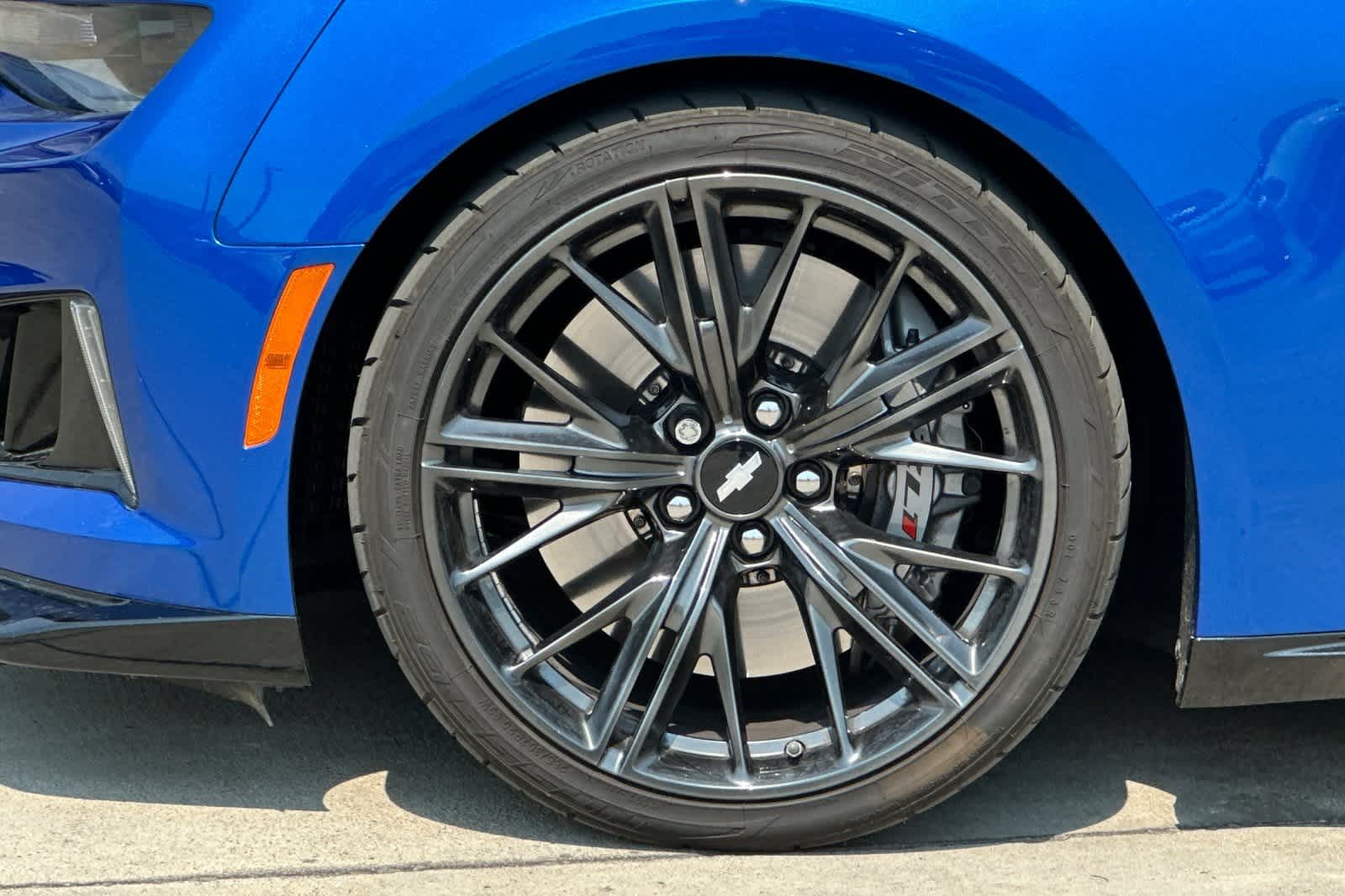 Thumbnail: 2018 Chevrolet Camaro - 12