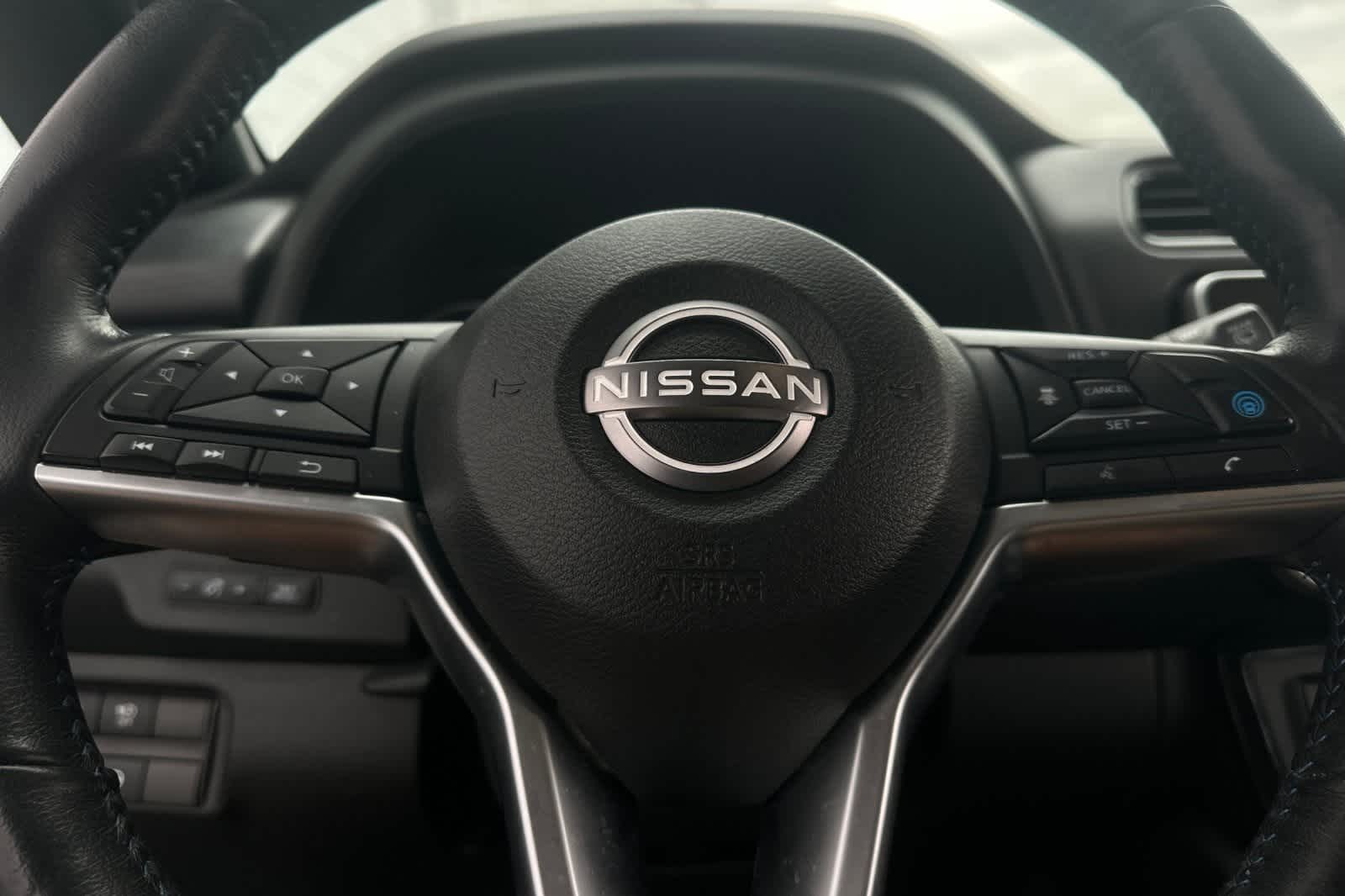 Thumbnail: 2023 Nissan Leaf - 27