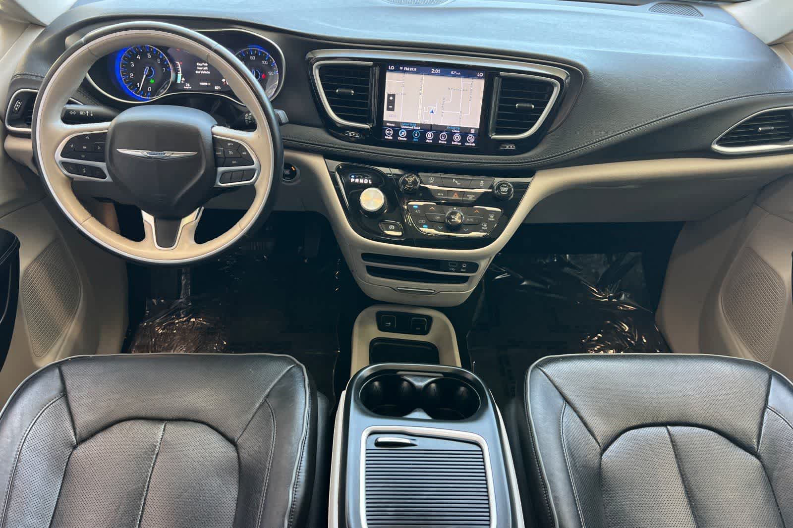Thumbnail: 2020 Chrysler Pacifica - 4
