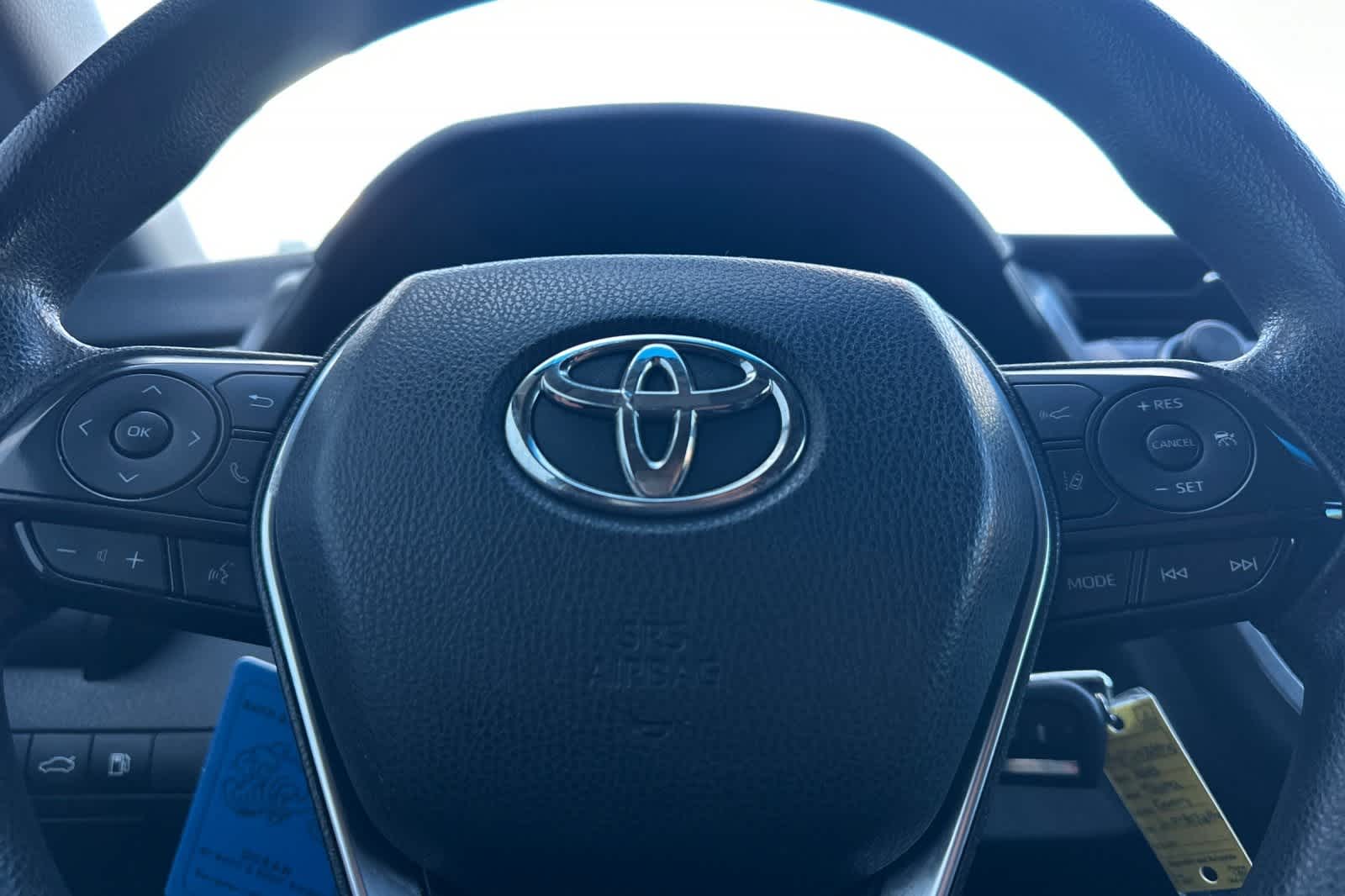 Thumbnail: 2018 Toyota Camry - 24