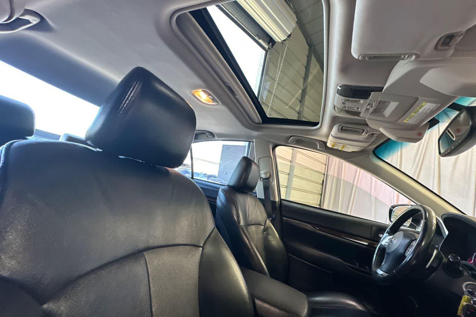 Thumbnail: 2014 Subaru Legacy - 17