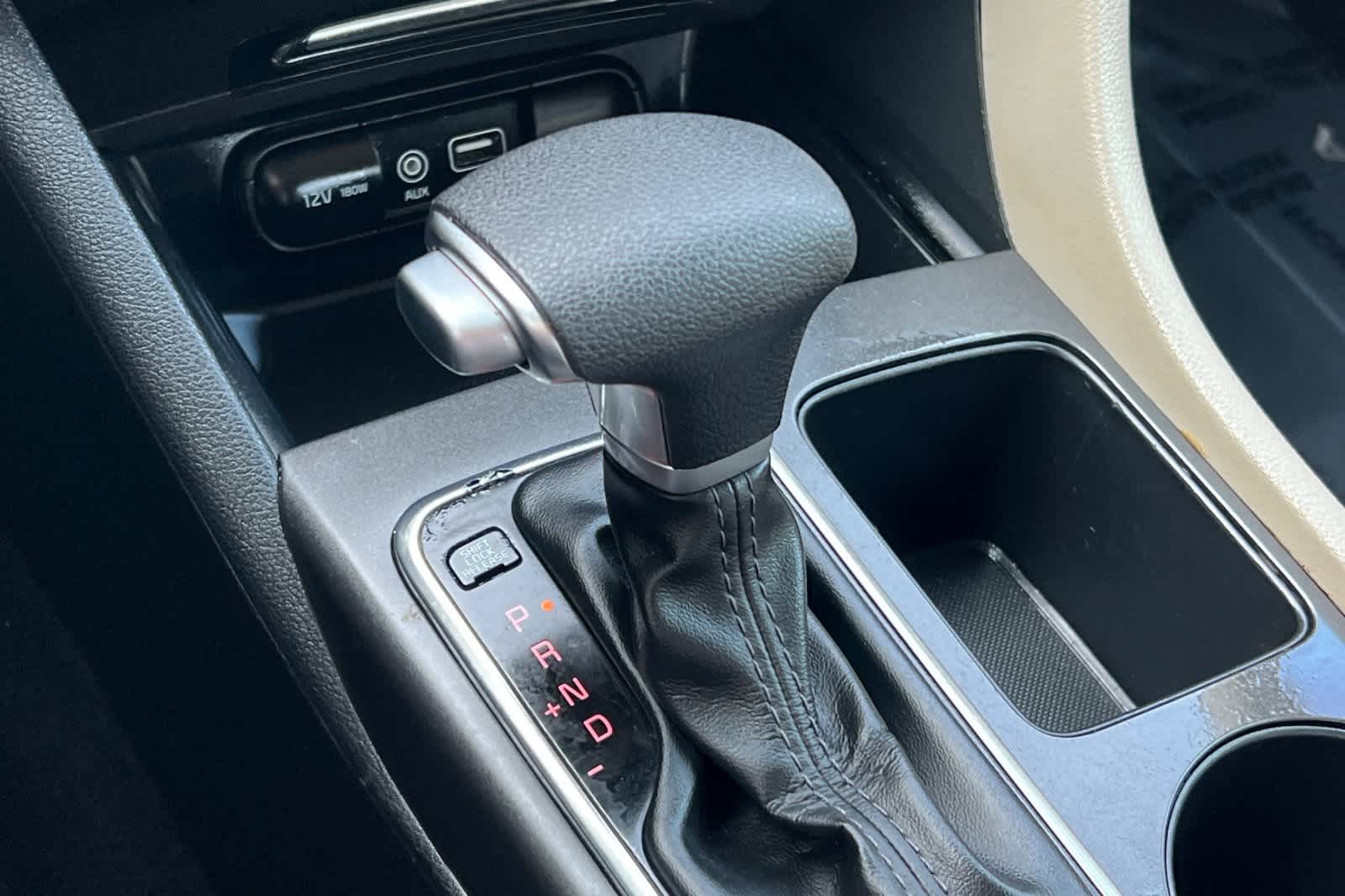 Thumbnail: 2018 Kia Optima - 25