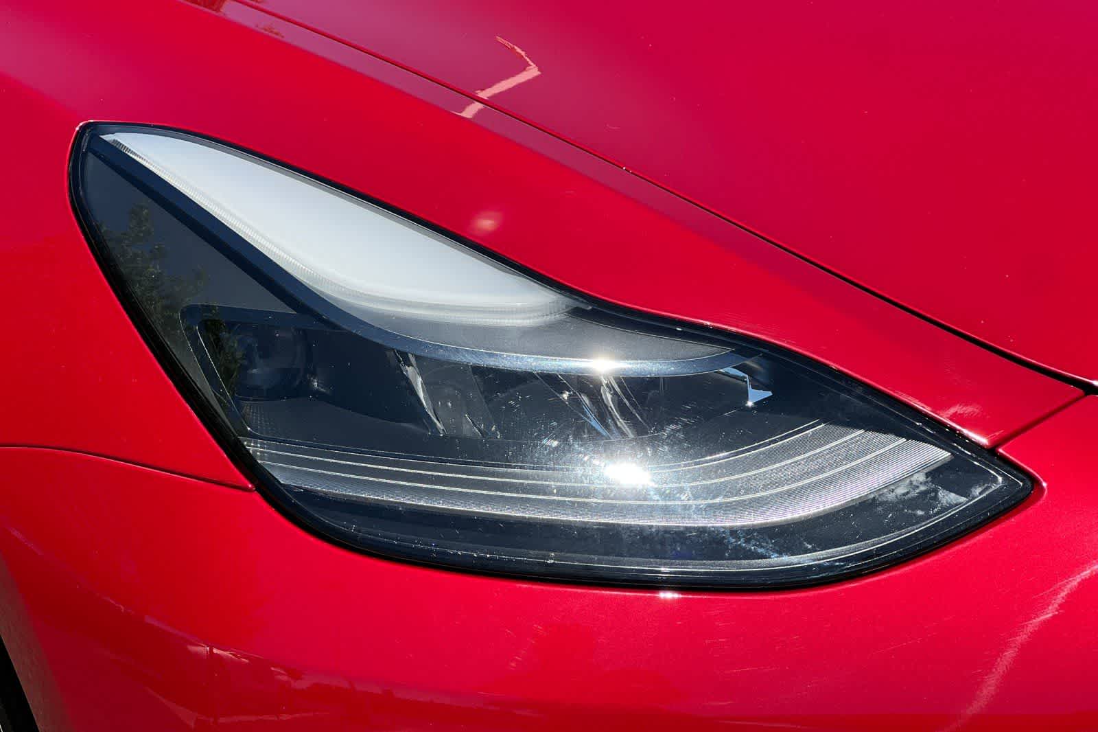 Thumbnail: 2022 Tesla Model 3 - 33