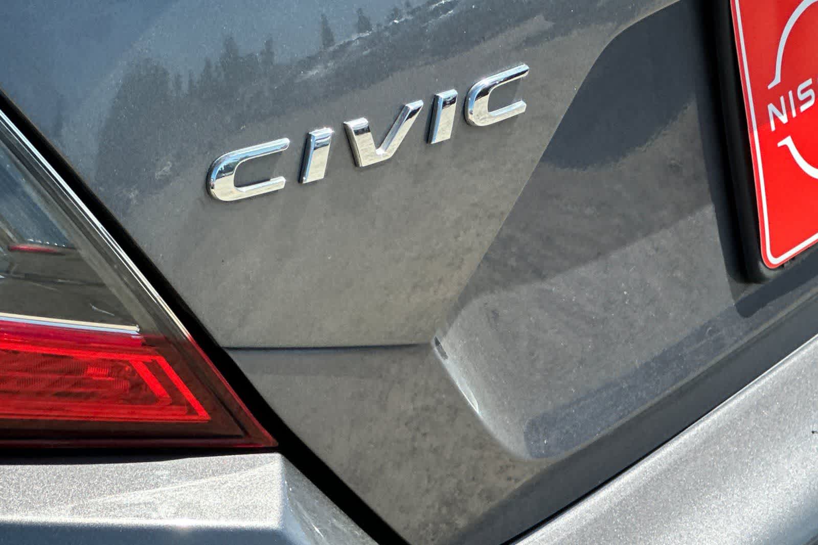 Thumbnail: 2018 Honda Civic - 13