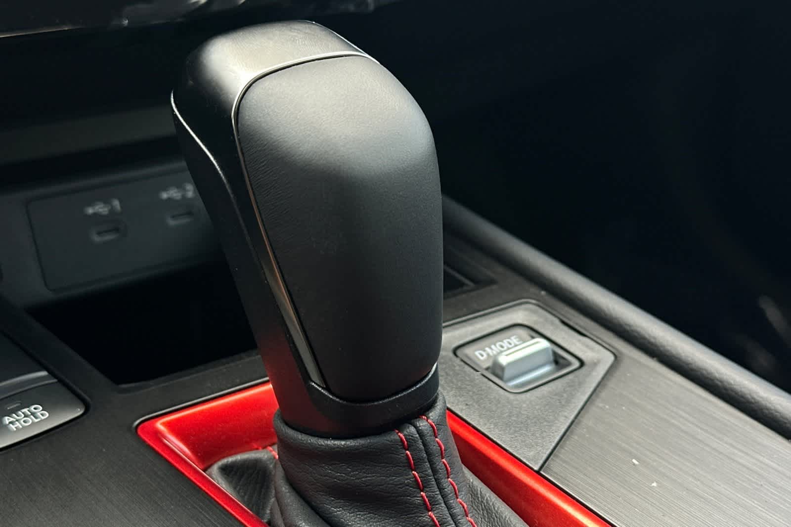 Thumbnail: 2026 Nissan Kicks - 24