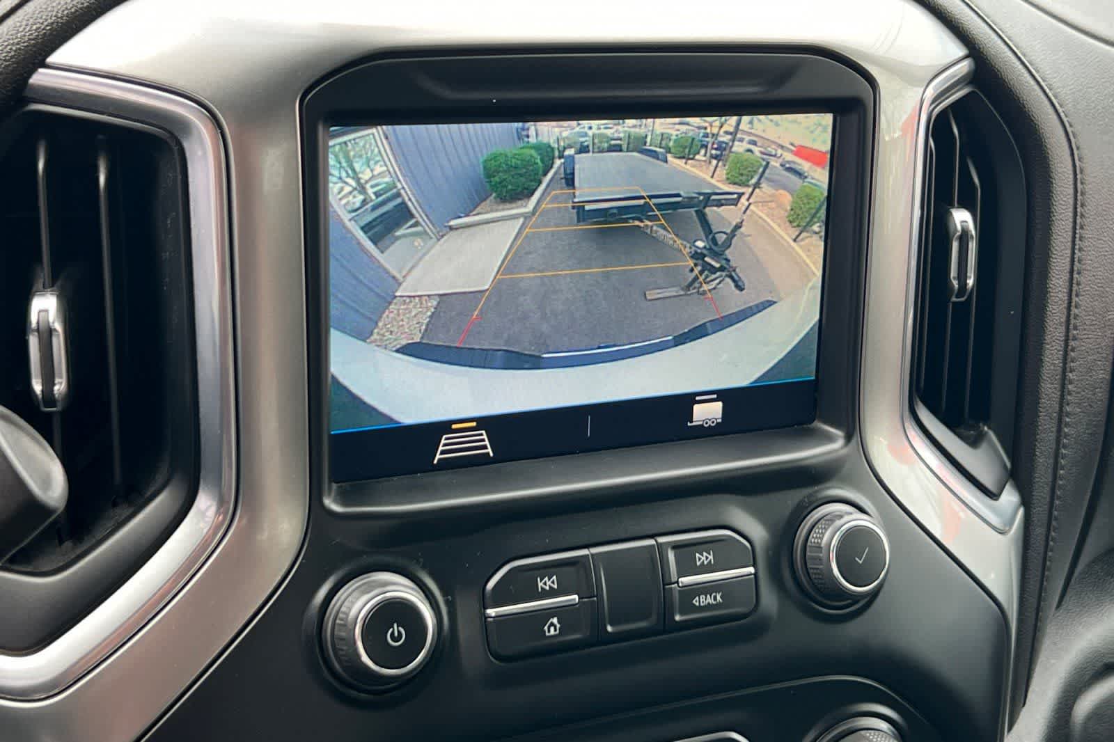 Thumbnail: 2022 Chevrolet Silverado 2500 - 22