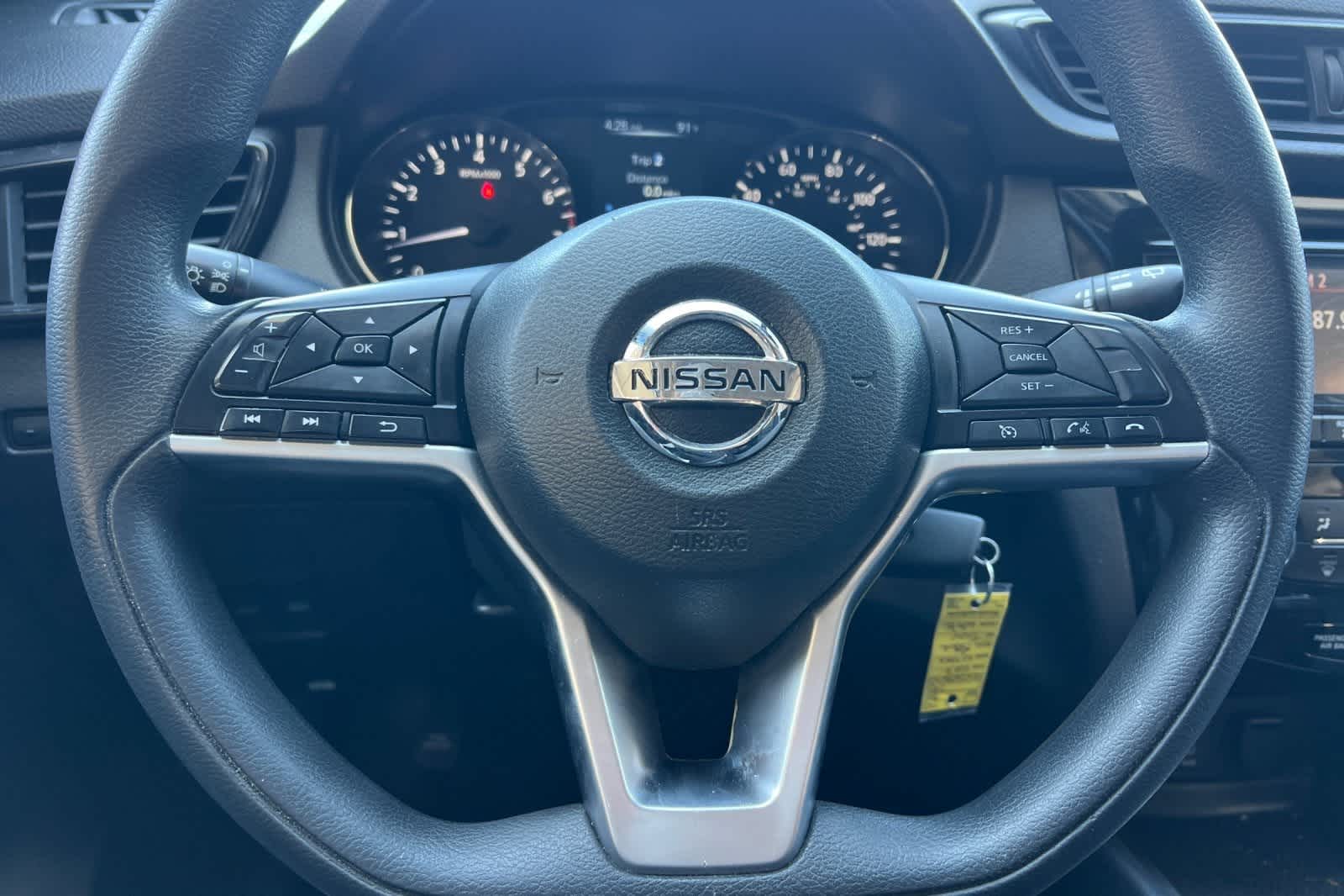 Thumbnail: 2017 Nissan Rogue - 25