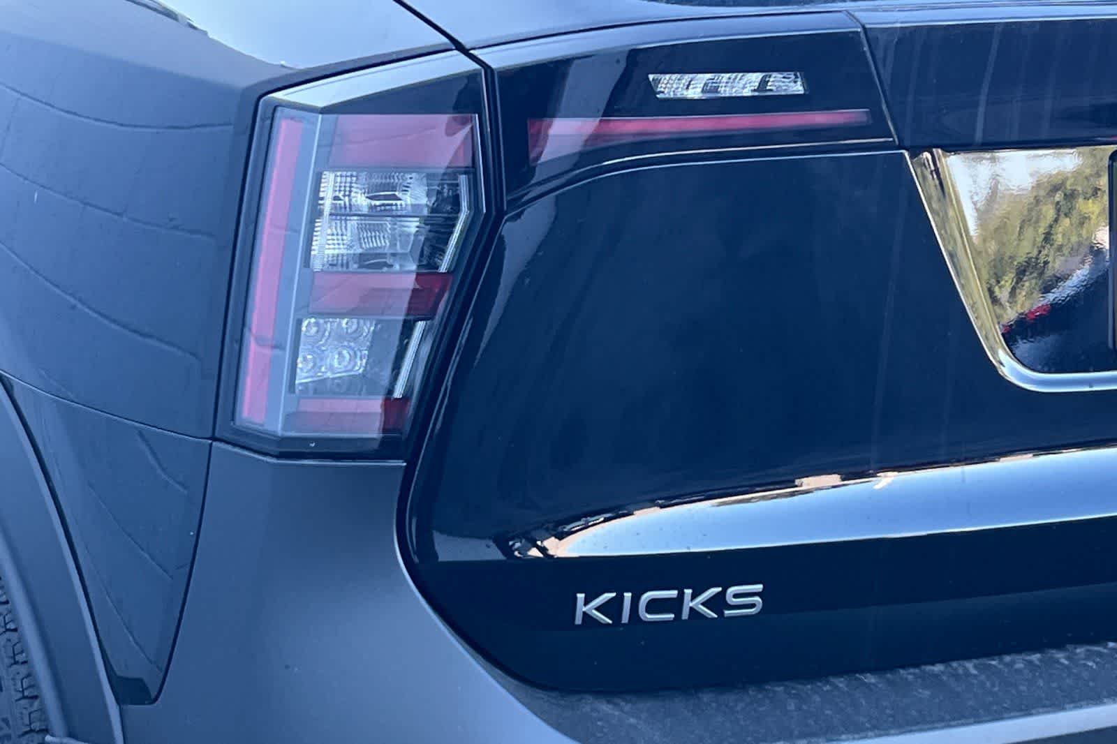 Thumbnail: 2026 Nissan Kicks - 34