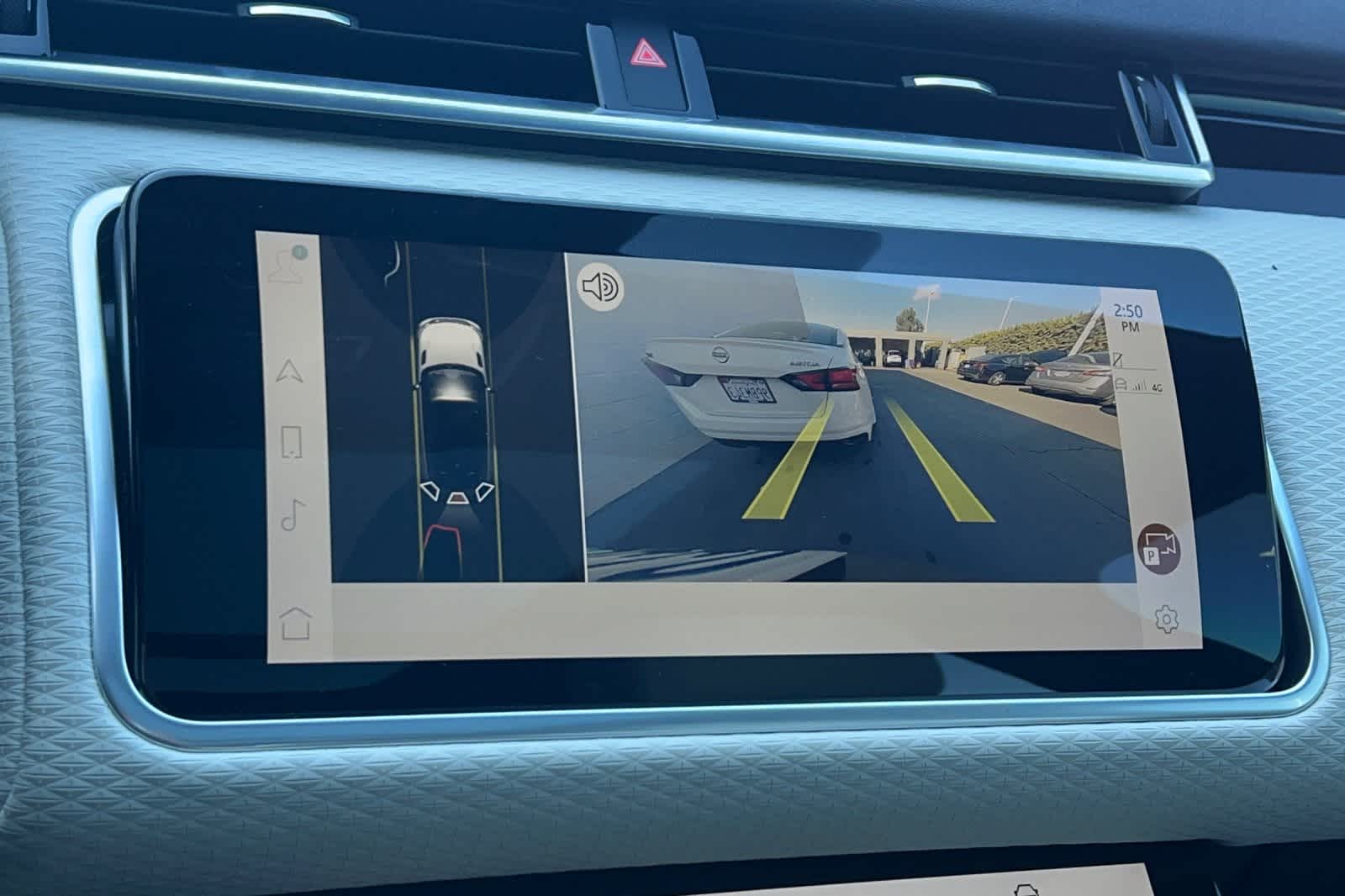 Thumbnail: 2023 Land Rover Range Rover Velar - 23