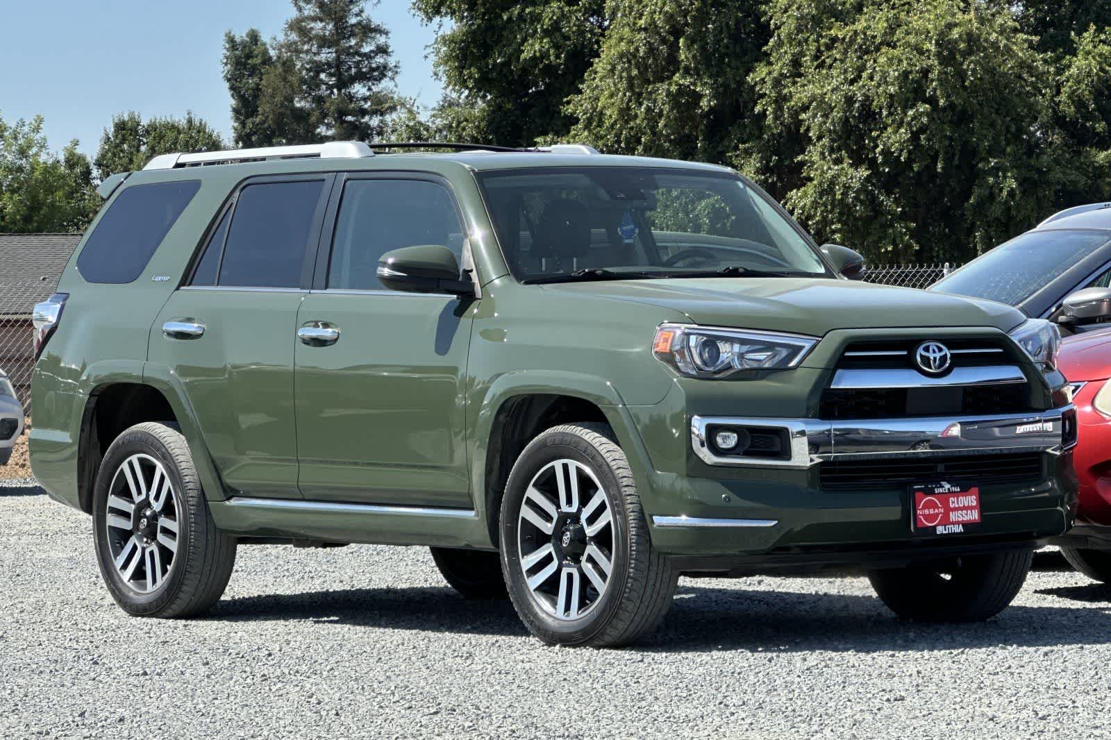 Thumbnail: 2022 Toyota 4Runner - 10