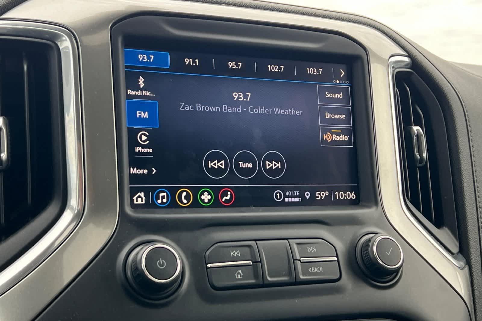 Thumbnail: 2021 Chevrolet Silverado 1500 - 18