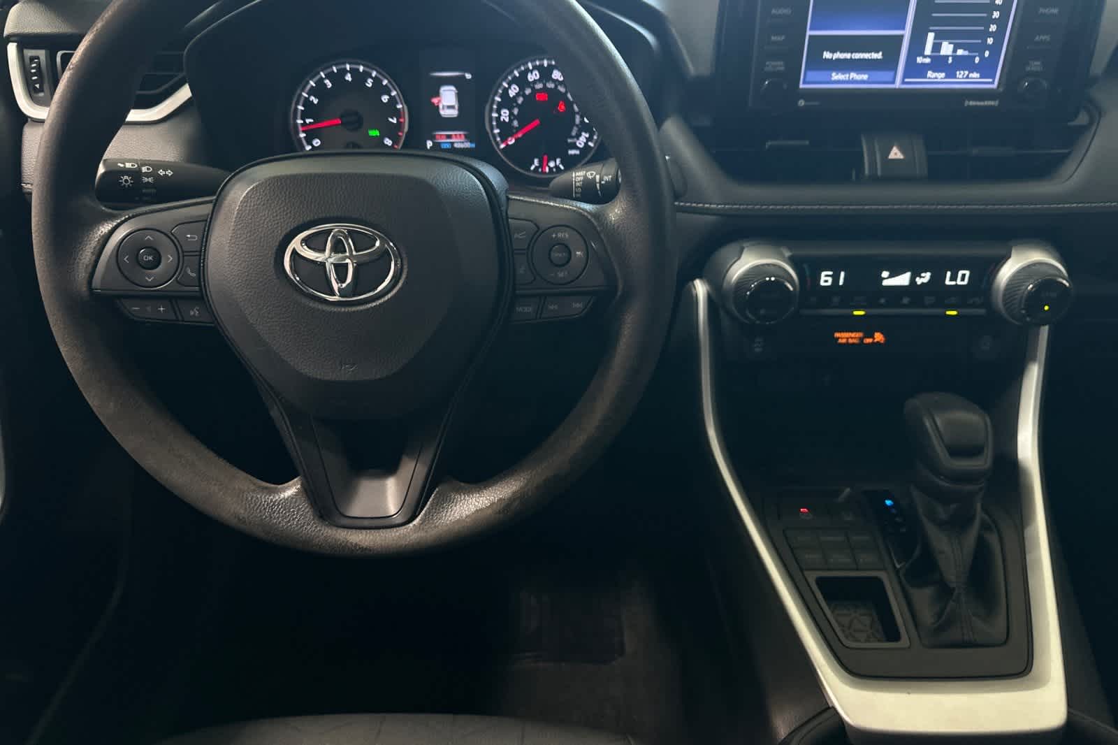 Thumbnail: 2022 Toyota RAV4 - 17