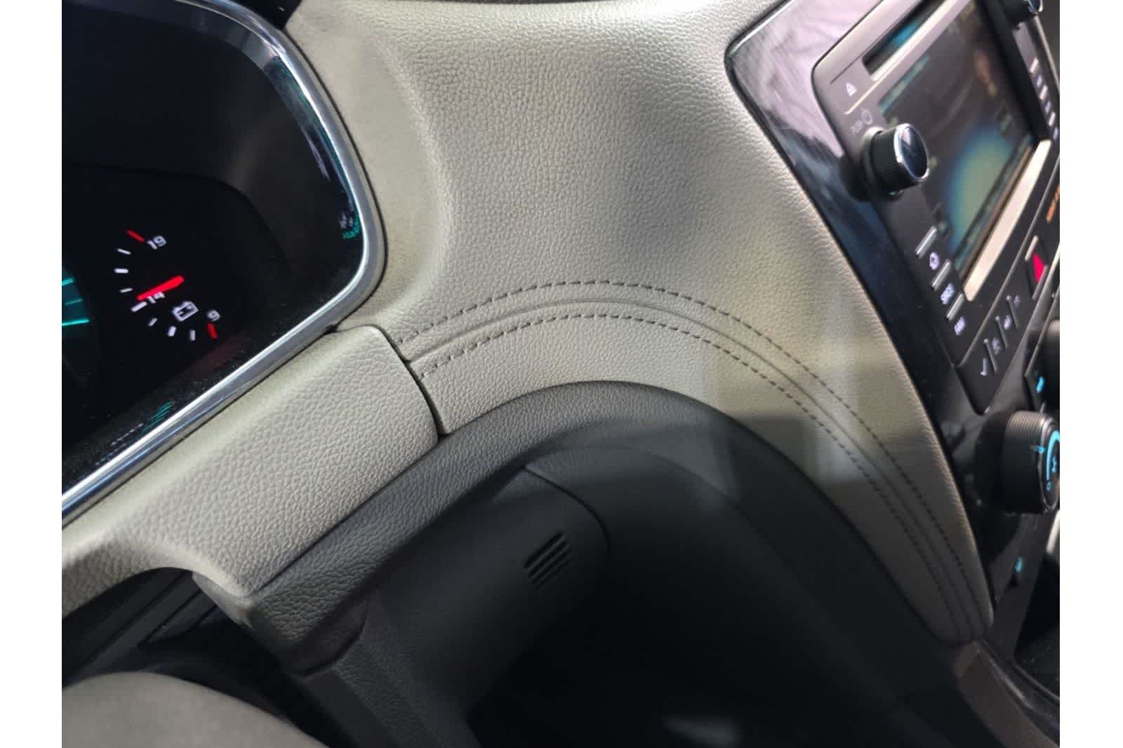 Thumbnail: 2016 Chevrolet Traverse - 29