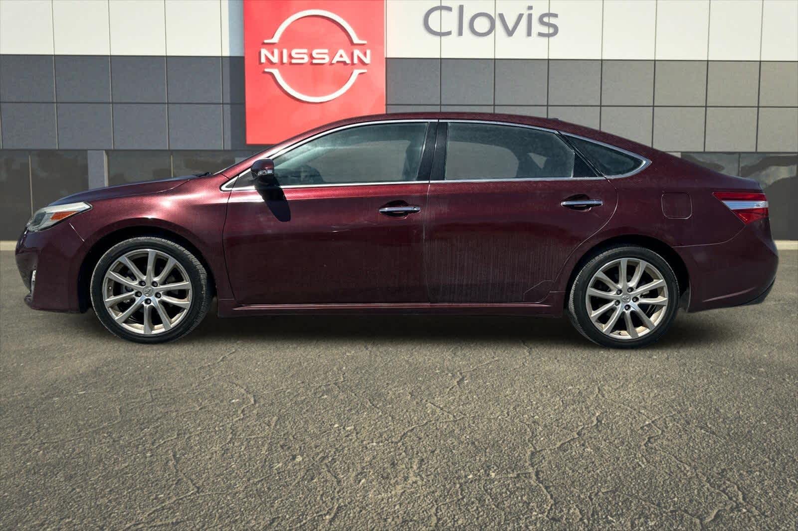 Thumbnail: 2013 Toyota Avalon - 6