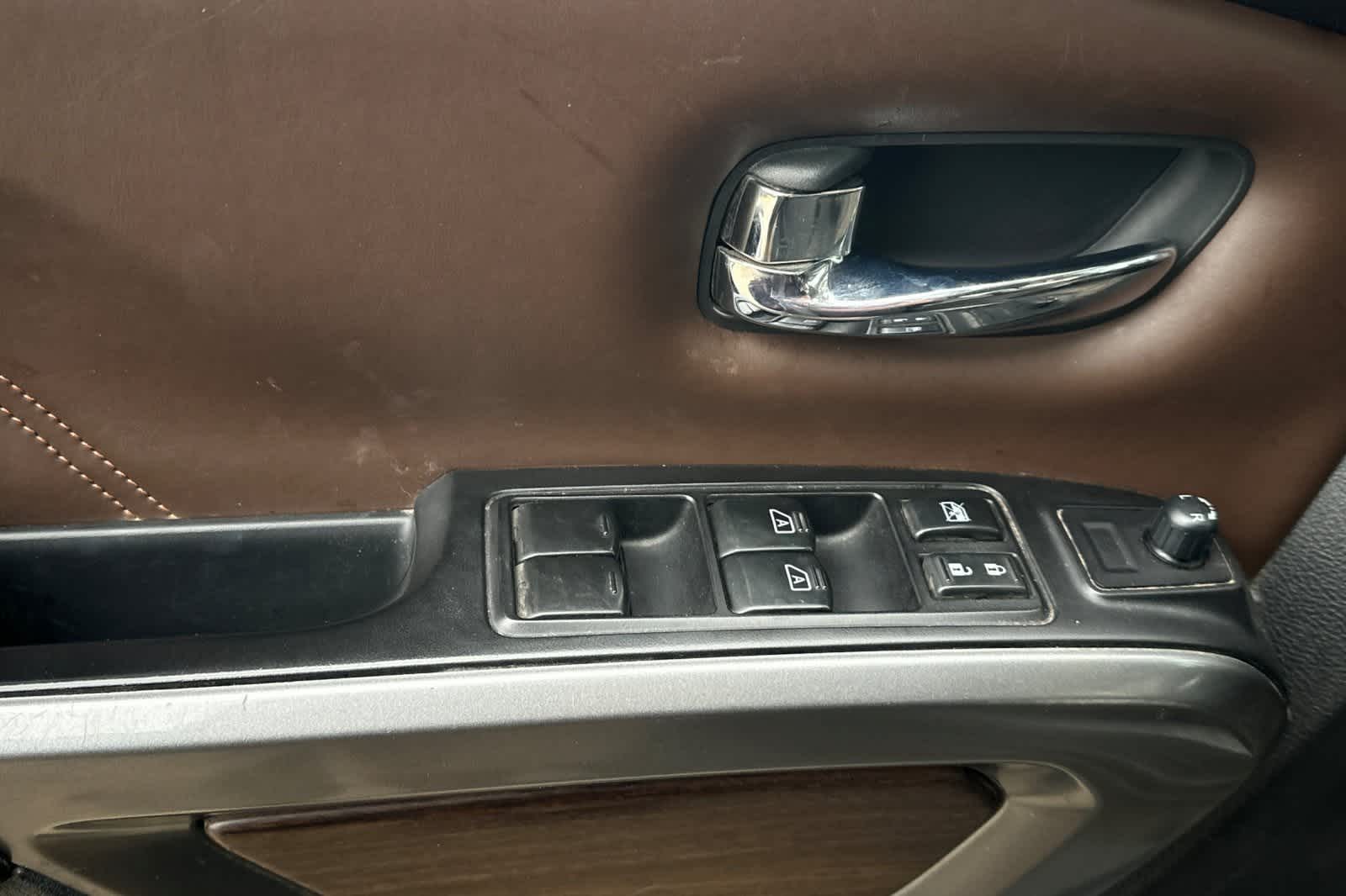 Thumbnail: 2018 Nissan Titan - 13