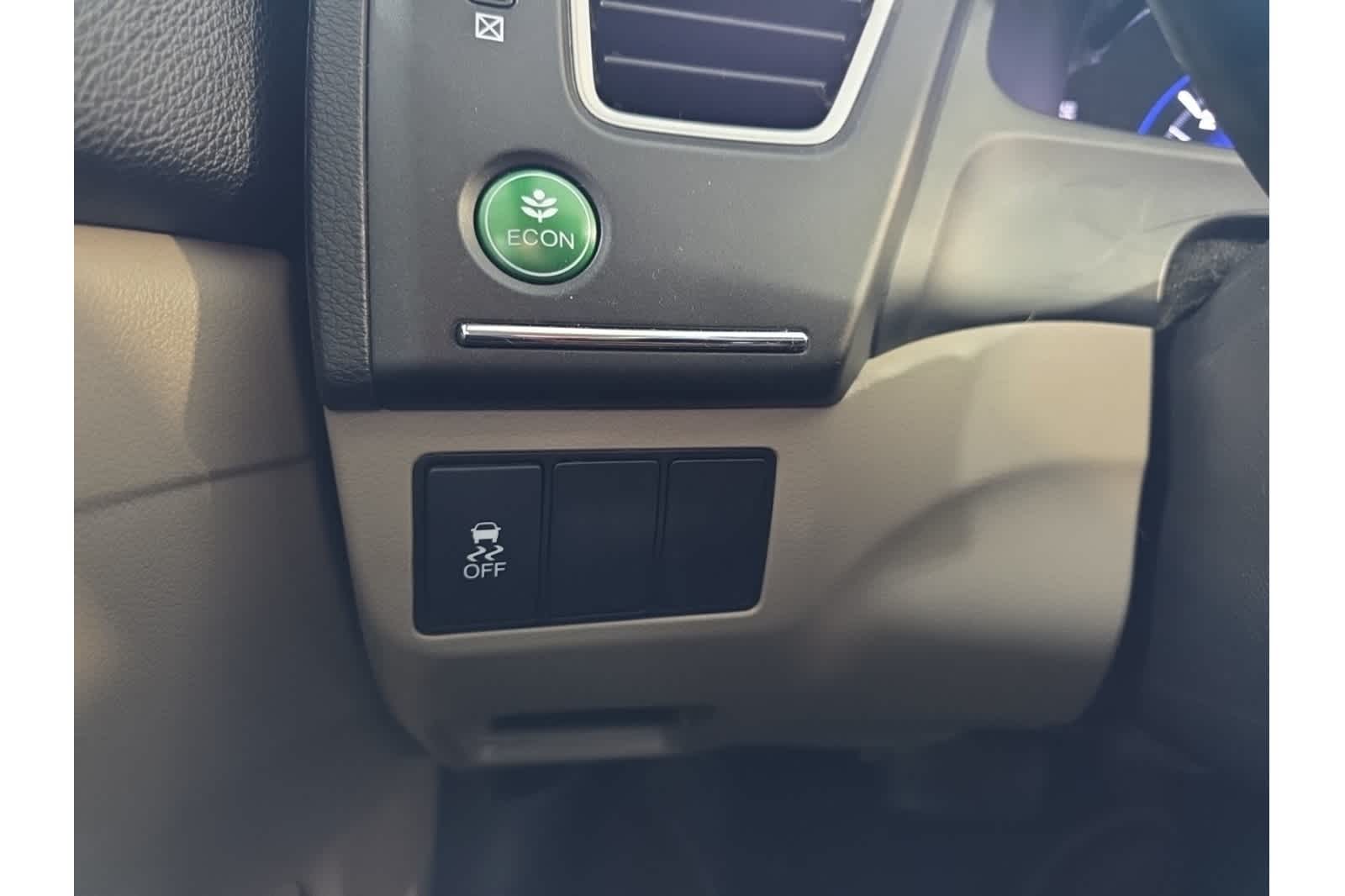 Thumbnail: 2015 Honda Civic - 31